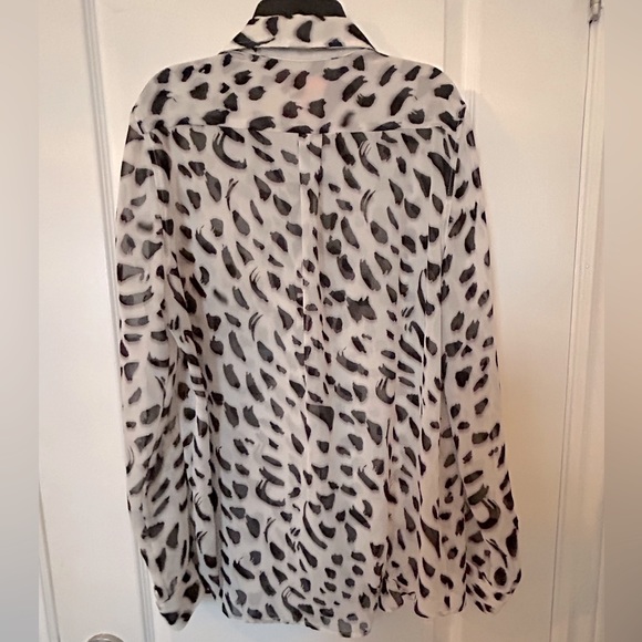 Sheer Leopard Print Shirt in Size Large - Picture 2 of 2